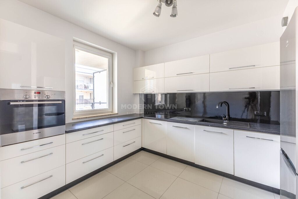 Mieszkanie 3-pokojowe Warszawa Ursus, ul. Skoroszewska. Zdjęcie 1