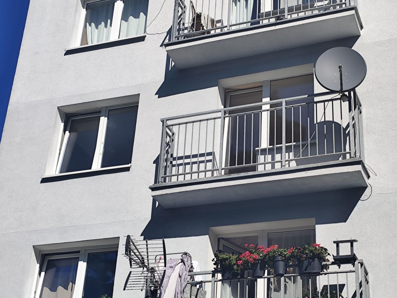 Mieszkanie 3-pokojowe Szczytnica. Zdjęcie 2