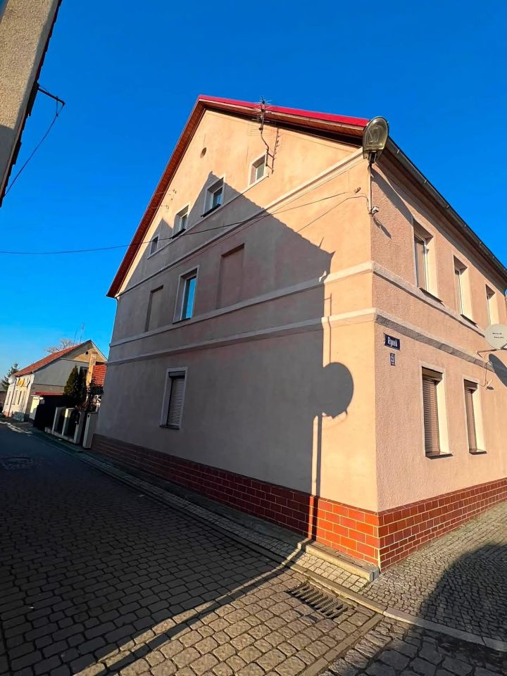dom wolnostojący, 5 pokoi Czernina, rynek Rynek. Zdjęcie 21