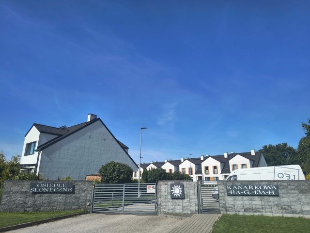 Mieszkanie 4-pokojowe Olsztyn Gutkowo, ul. Kanarkowa. Zdjęcie 1