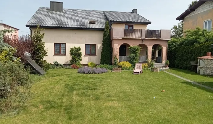 dom wolnostojący Jędrzejów