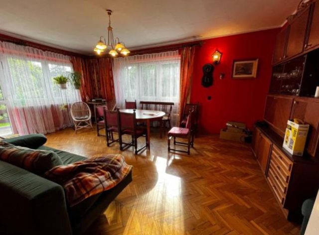 dom wolnostojący, 6 pokoi Zabrzeż. Zdjęcie 4