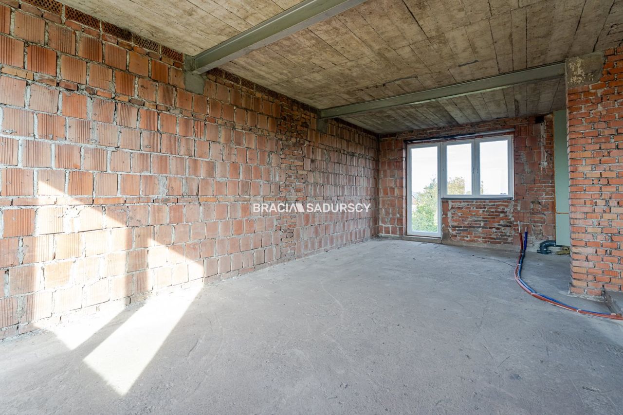 dom wolnostojący, 11 pokoi Kraków Dębniki, ul. Aleksandra Zelwerowicza. Zdjęcie 8