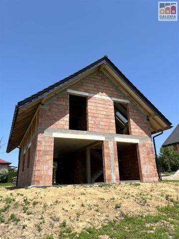 dom wolnostojący, 6 pokoi Tyczyn. Zdjęcie 1