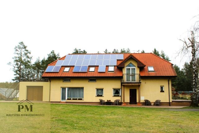 dom wolnostojący, 7 pokoi Trawica. Zdjęcie 1