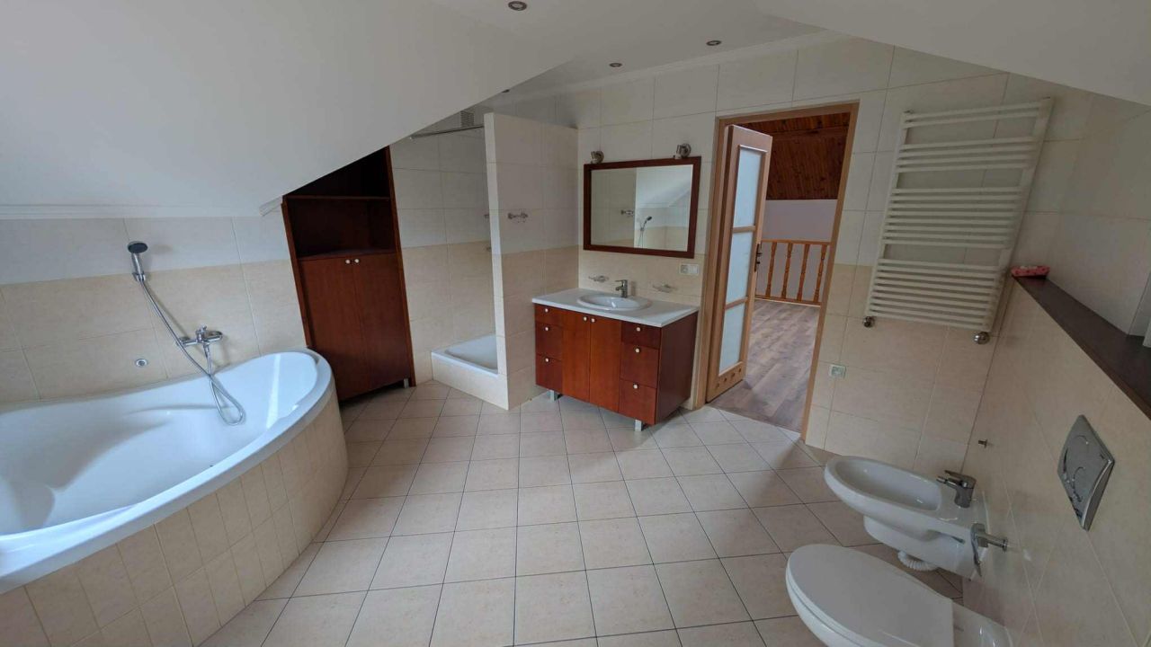 dom wolnostojący, 6 pokoi Dąbrówka Nowa, ul. Szlachecka. Zdjęcie 3