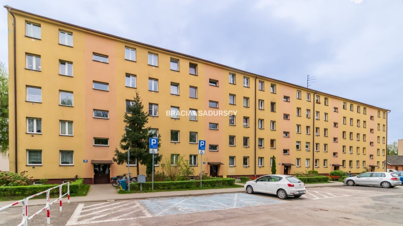 Mieszkanie 3-pokojowe Oświęcim, ul. gen. Jarosława Dąbrowskiego. Zdjęcie 17
