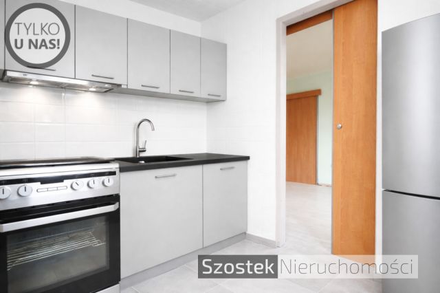 Mieszkanie 3-pokojowe Częstochowa Raków, ul. Asnyka. Zdjęcie 1