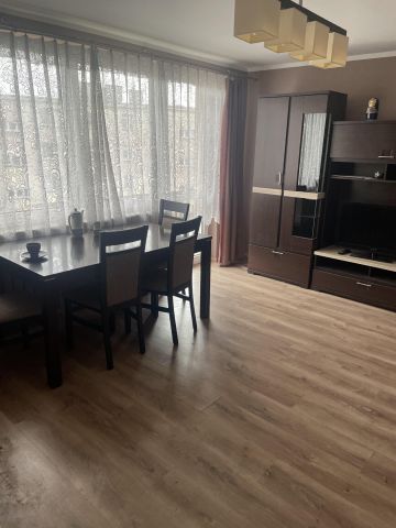 Mieszkanie 3-pokojowe Sandomierz Rokitek, ul. gen. Żółkiewskiego-"Lina". Zdjęcie 1