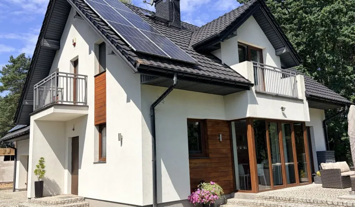 dom wolnostojący, 6 pokoi Adamowizna