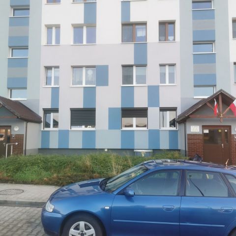 Mieszkanie 3-pokojowe Polkowice. Zdjęcie 1
