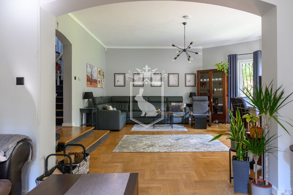 dom wolnostojący, 7 pokoi Warszawa Wesoła, ul. Brata Alberta. Zdjęcie 5