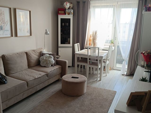 Mieszkanie 2-pokojowe Koło, ul. Władysława Broniewskiego. Zdjęcie 1