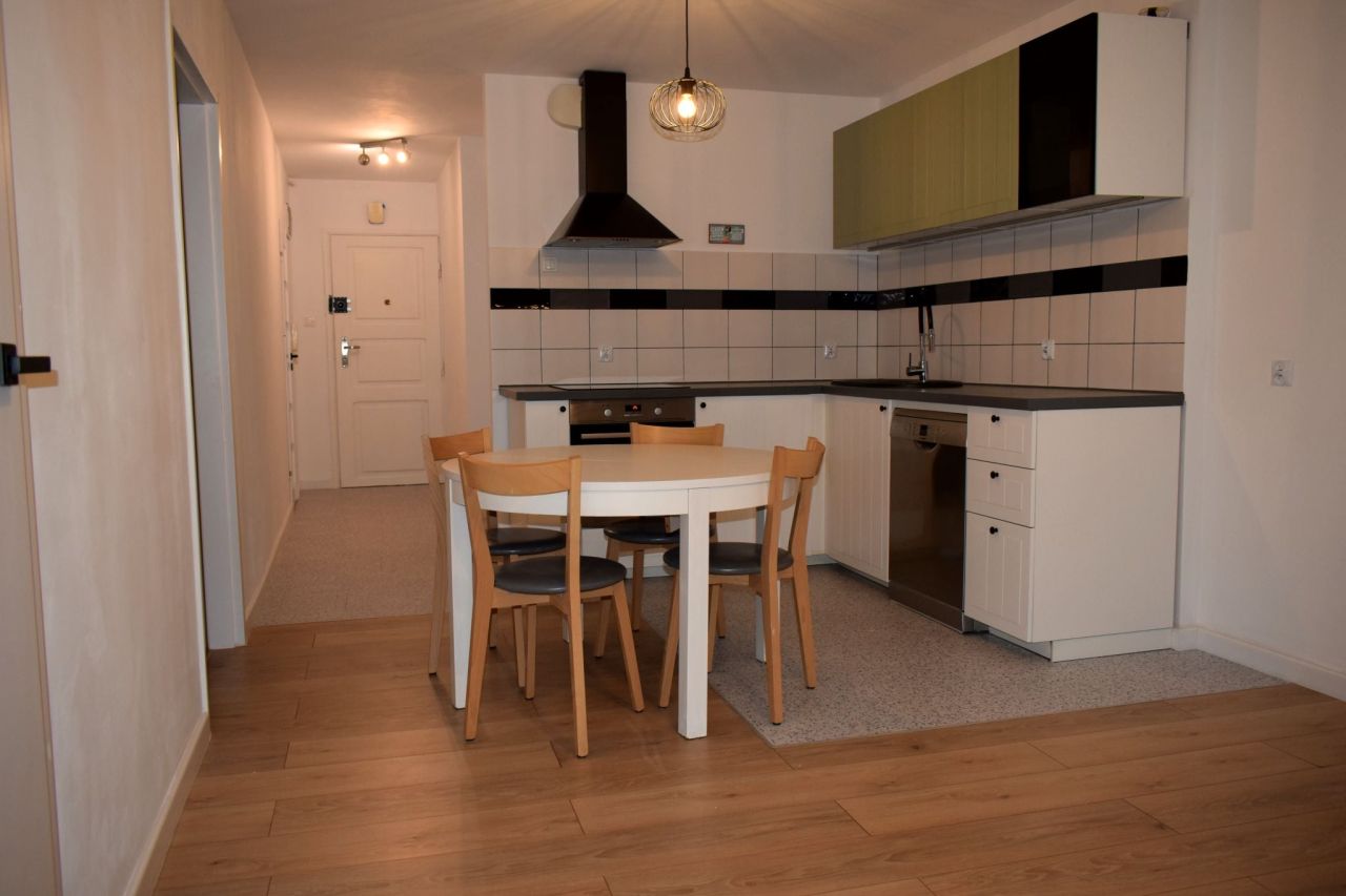 Mieszkanie 3-pokojowe Gdynia Dąbrowa, ul. Gorczycowa. Zdjęcie 4