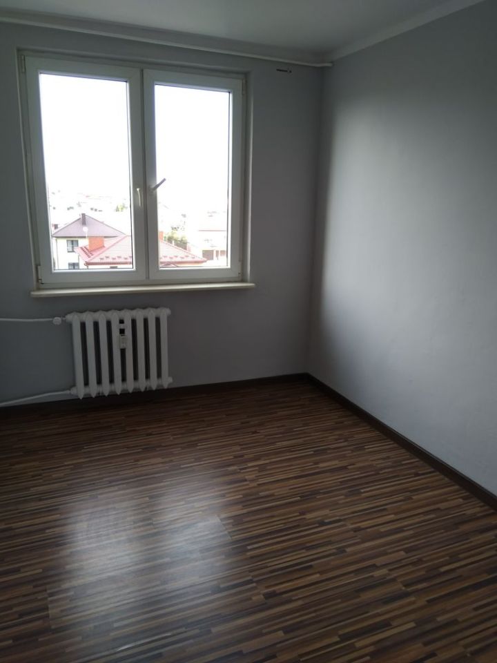 Mieszkanie 3-pokojowe Ostrowiec Świętokrzyski, ul. Mikołaja Kopernika. Zdjęcie 6