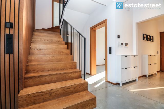 dom wolnostojący, 6 pokoi Bochnia, ul. św. Urbana. Zdjęcie 9