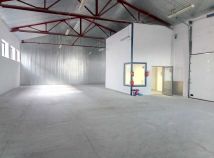 Hala/magazyn Blizne Łaszczyńskiego, ul. Warszawska. Zdjęcie 1