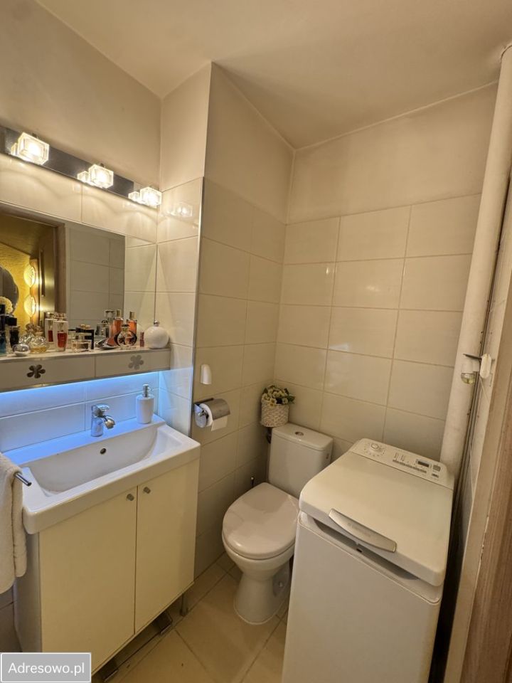 Mieszkanie 2-pokojowe Łódź Dąbrowa. Zdjęcie 3