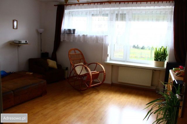 Mieszkanie 5-pokojowe Dąbrowice. Zdjęcie 1