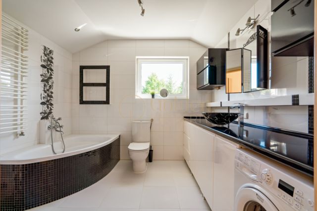 Lokal Jastrzębia Góra, ul. Kuracyjna. Zdjęcie 11