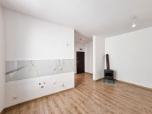 Mieszkanie 1-pokojowe Mrągowo Centrum, ul. Królewiecka. Zdjęcie 1