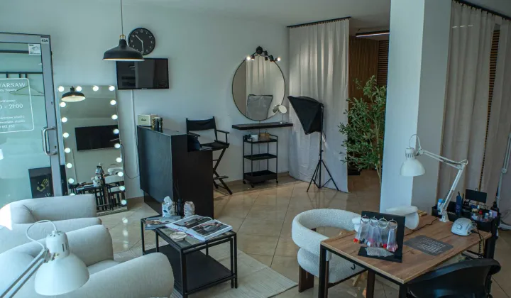 Lokal Warszawa Śródmieście, al. Jana Pawła II