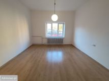 Mieszkanie 6-pokojowe Działoszyce, ul. Plac Partyzantów. Zdjęcie 2