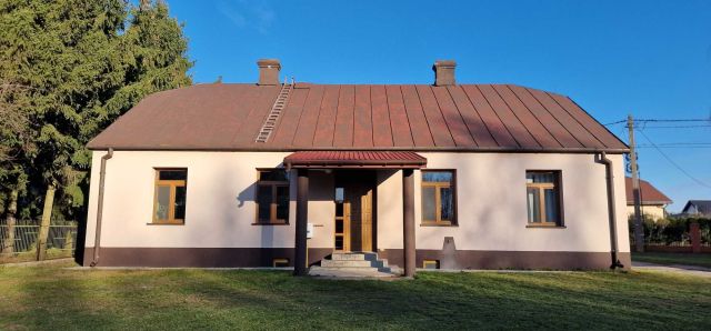 dom wolnostojący Międzyrzec Podlaski, ul. Berezowska. Zdjęcie 1