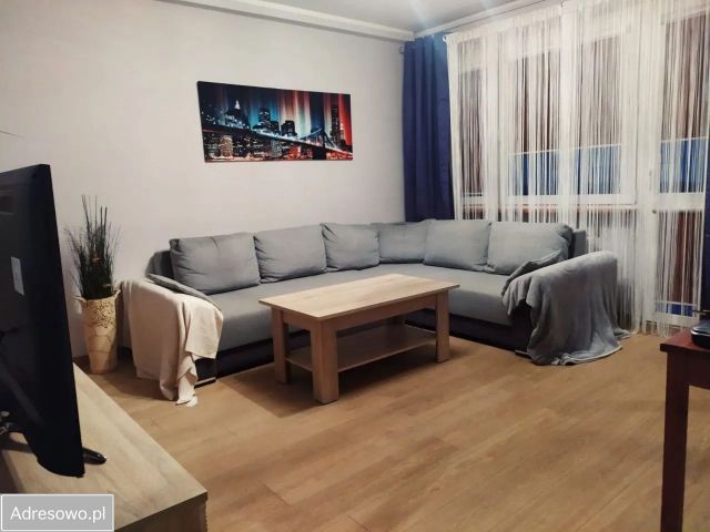 Mieszkanie 3-pokojowe Bielsko-Biała Osiedle Karpackie, ul. Doliny Miętusiej. Zdjęcie 1