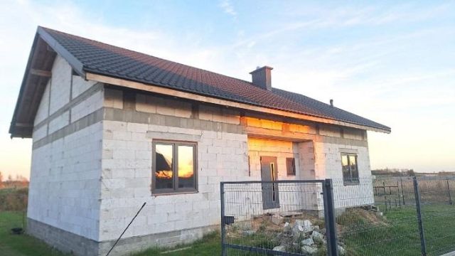 dom wolnostojący, 4 pokoje Żelazków. Zdjęcie 3