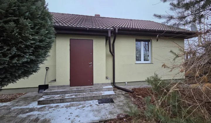 dom wolnostojący, 3 pokoje Marcinkowice