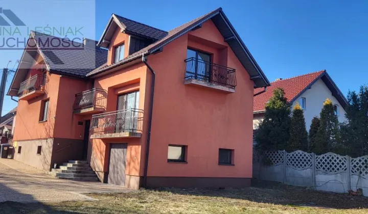 dom wolnostojący, 7 pokoi Podzamcze, ul. Zuzanka