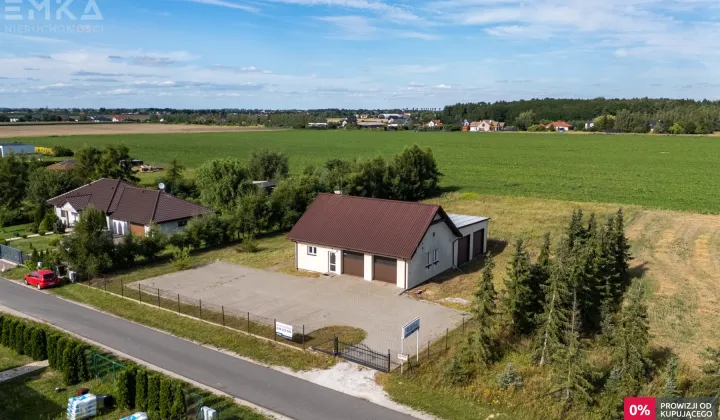 dom wolnostojący, 5 pokoi Łubianka, ul. bp. A. Szelążka
