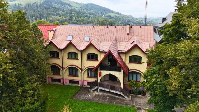 Lokal Węgierska Górka, ul. Zielona. Zdjęcie 2