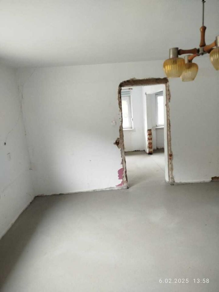 dom wolnostojący, 4 pokoje Grotów. Zdjęcie 13