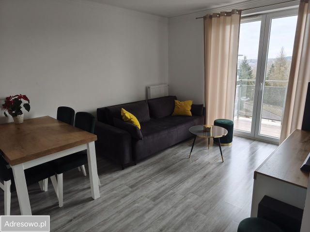 Mieszkanie 2-pokojowe Jaroty, ul. Bartąska. Zdjęcie 1