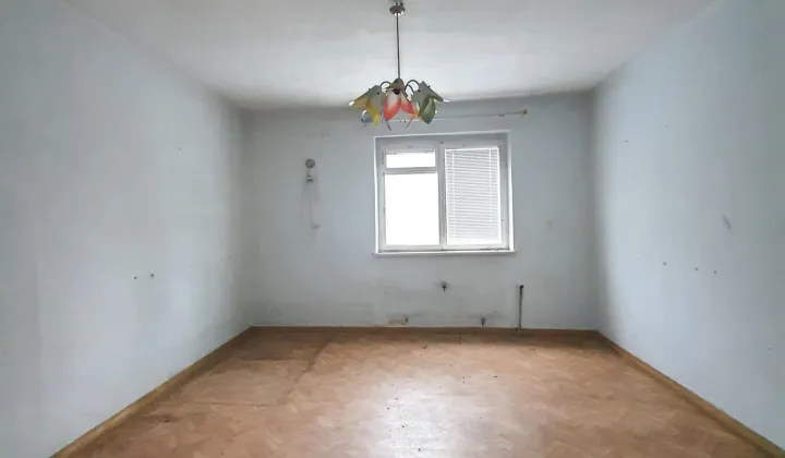 dom wolnostojący, 7 pokoi Wojnowice, ul. Główna