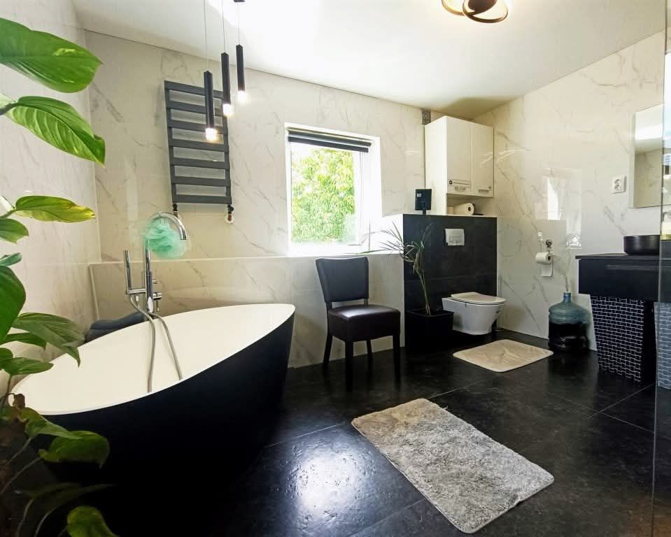 dom wolnostojący, 3 pokoje Radzanek. Zdjęcie 9