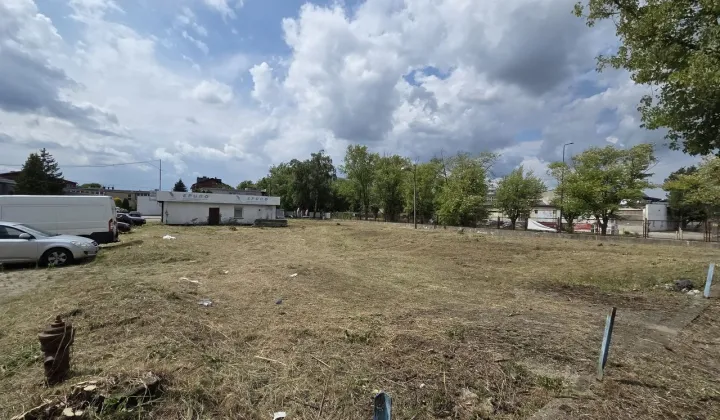 Działka inwestycyjna Łódź Bałuty, ul. Pojezierska