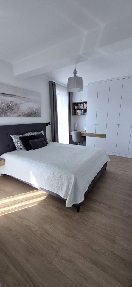 Mieszkanie 4-pokojowe Tychy, ul. Jana Barona. Zdjęcie 4