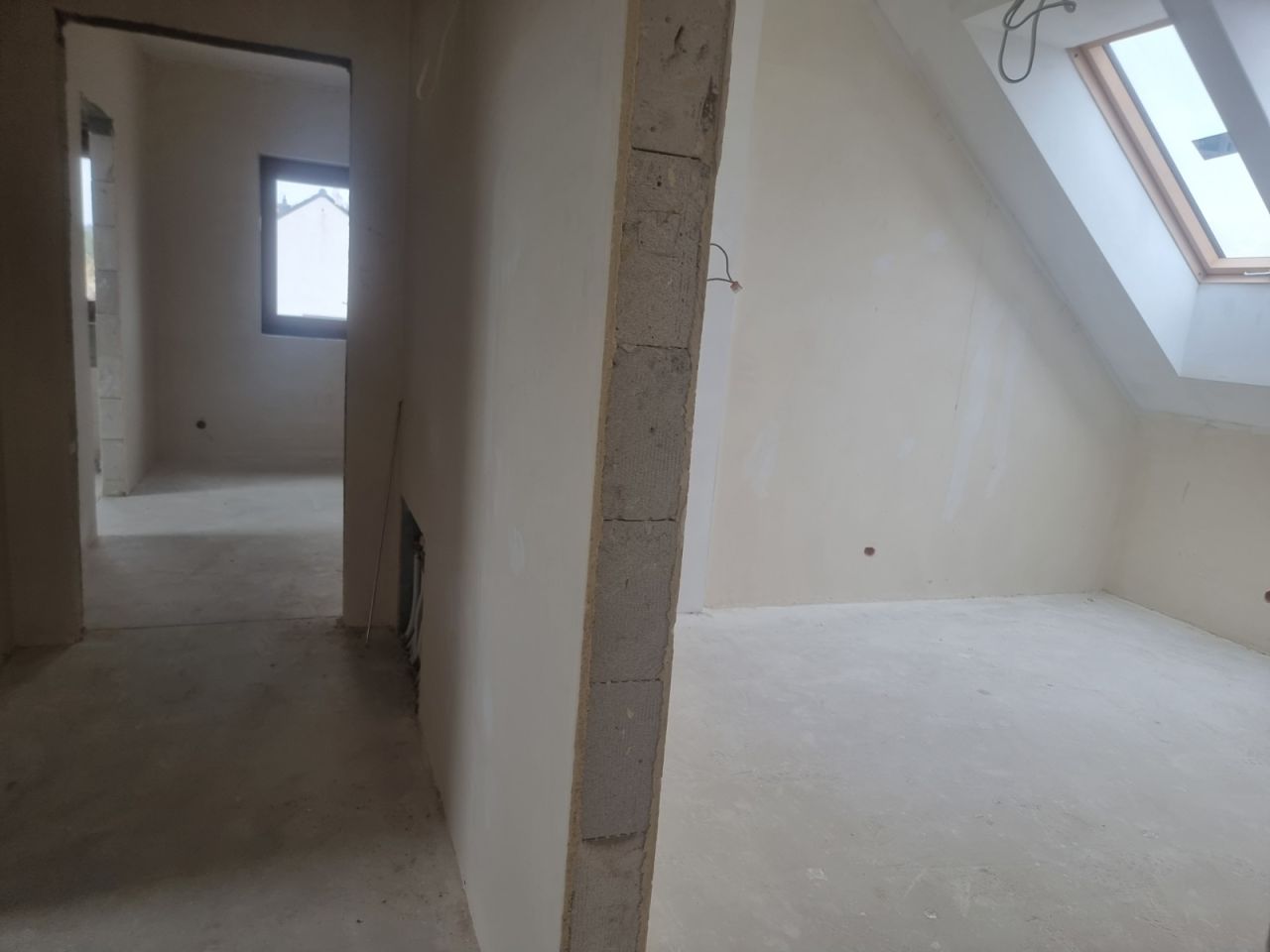 dom wolnostojący, 6 pokoi Kamionek, Kamione. Zdjęcie 4