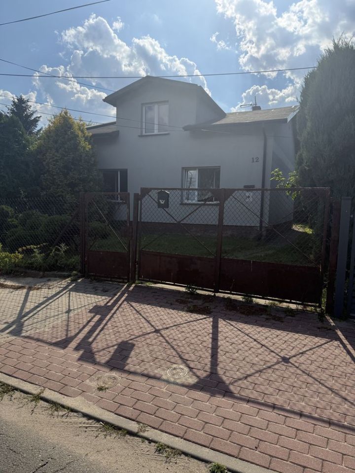 dom wolnostojący, 3 pokoje Ozorków. Zdjęcie 1