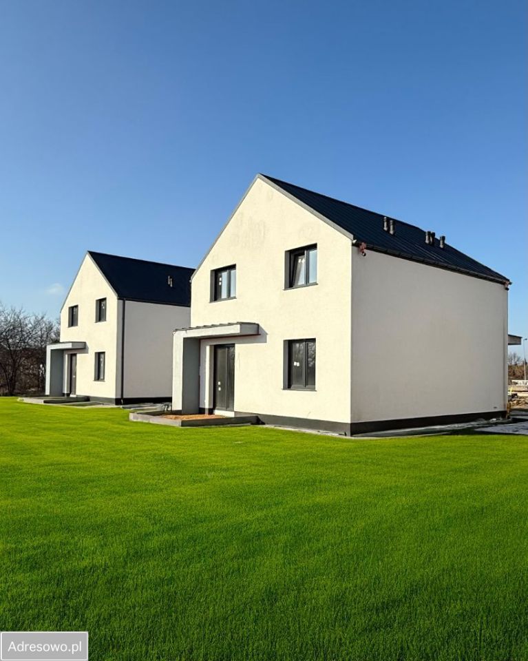 dom wolnostojący, 5 pokoi Bielawa. Zdjęcie 2