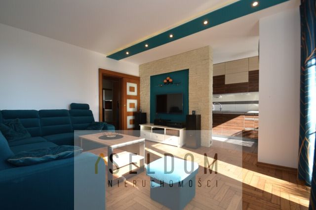 Mieszkanie 3-pokojowe Opole Armii Krajowej, ul. Batalionu "Zośka". Zdjęcie 1