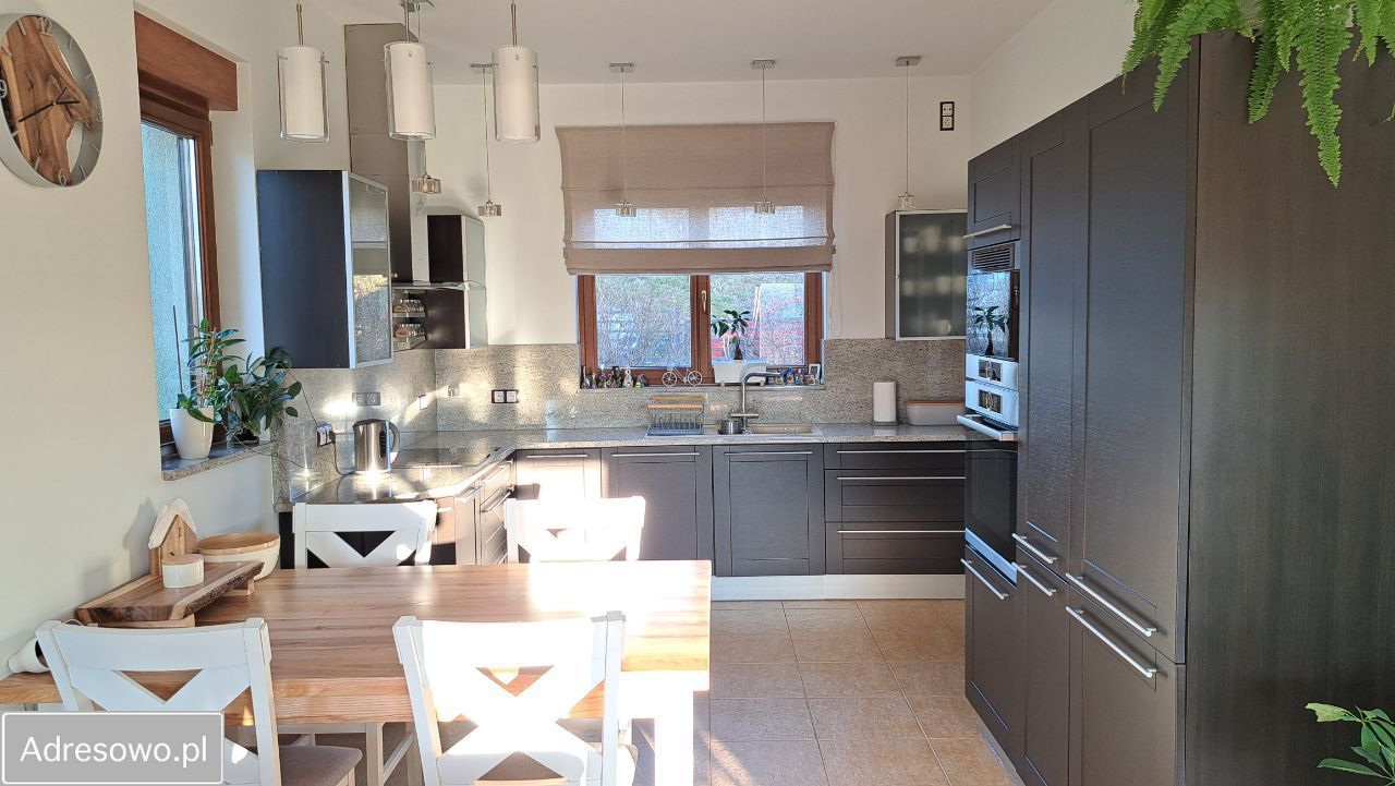 dom wolnostojący, 4 pokoje Dziećmorowice, os. Słoneczne. Zdjęcie 14