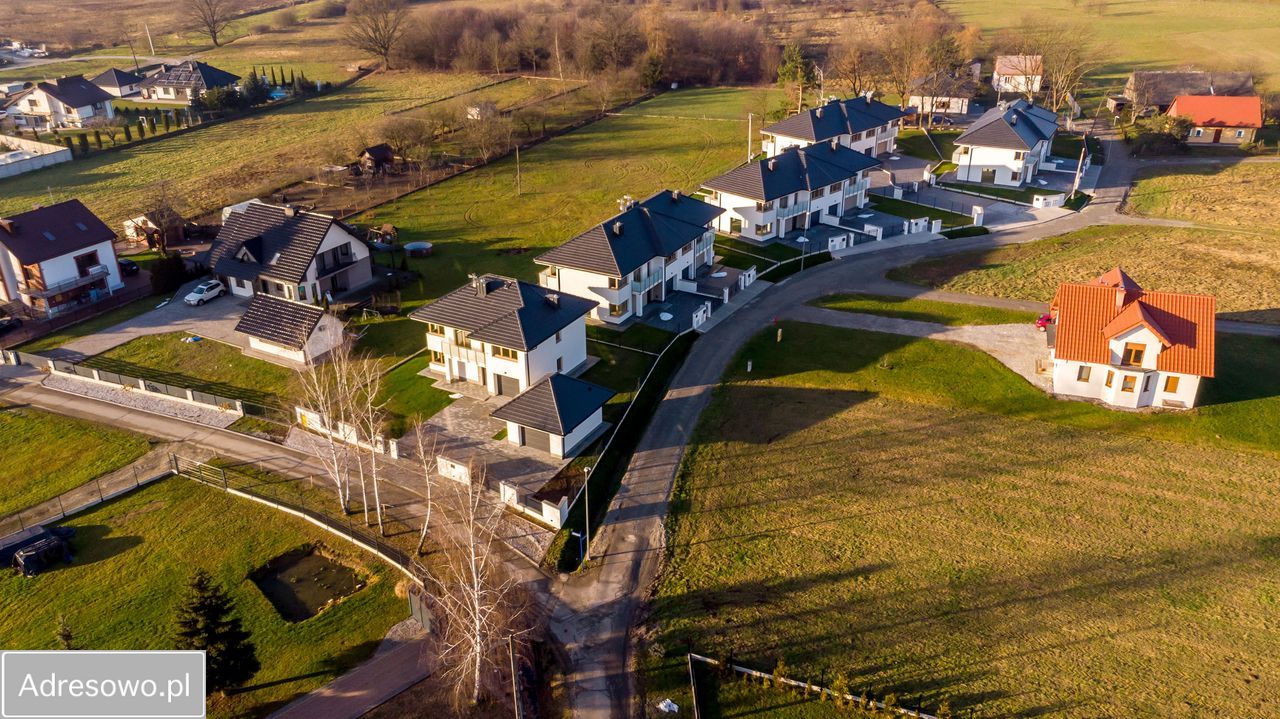 bliźniak, 5 pokoi Proszówki. Zdjęcie 10