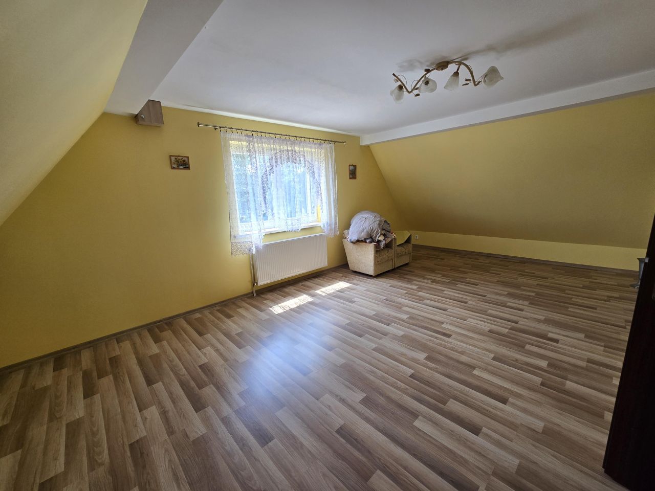 dom wolnostojący, 4 pokoje Groblice, ul. Kolejowa. Zdjęcie 25