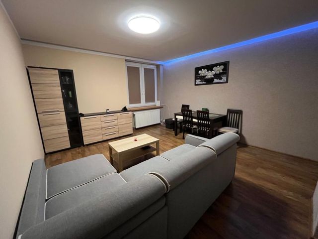 Mieszkanie 2-pokojowe Pyskowice, ul. Szopena. Zdjęcie 1