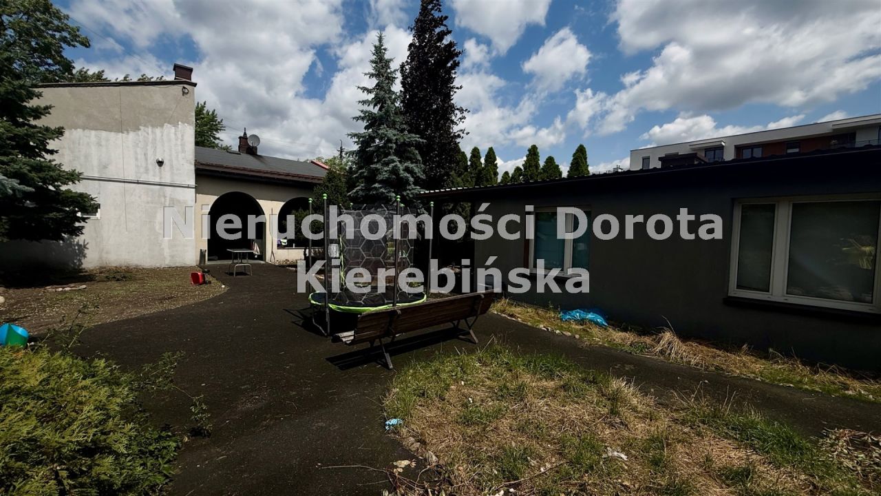 dom wolnostojący, 5 pokoi Tomaszów Mazowiecki, ul. Spalska. Zdjęcie 16