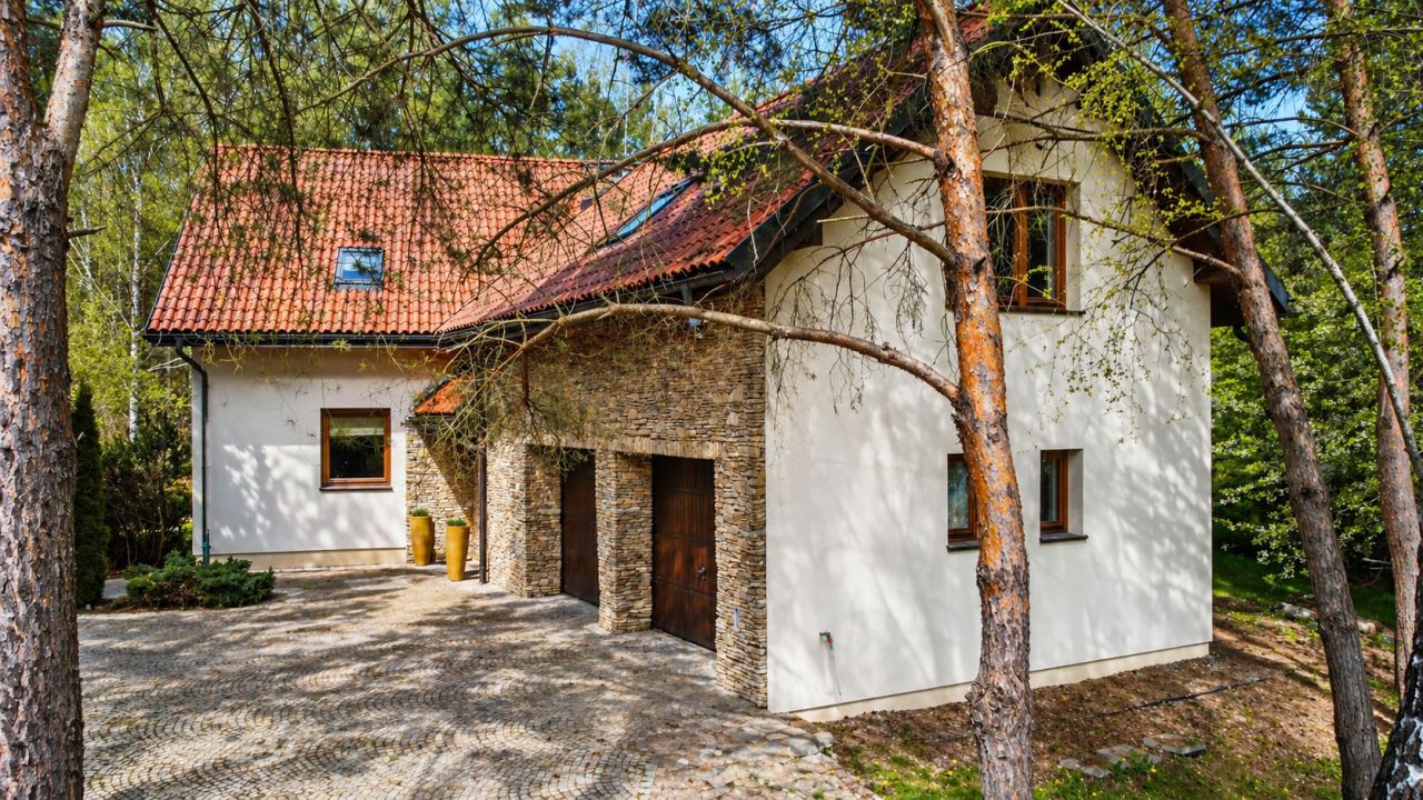 dom wolnostojący, 7 pokoi Prace Duże, Prace Duże. Zdjęcie 6